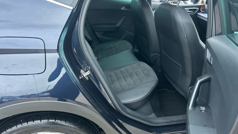 SEAT Arona 1.0 TSI 110 FR Edition 5dr Petrol Hatchback